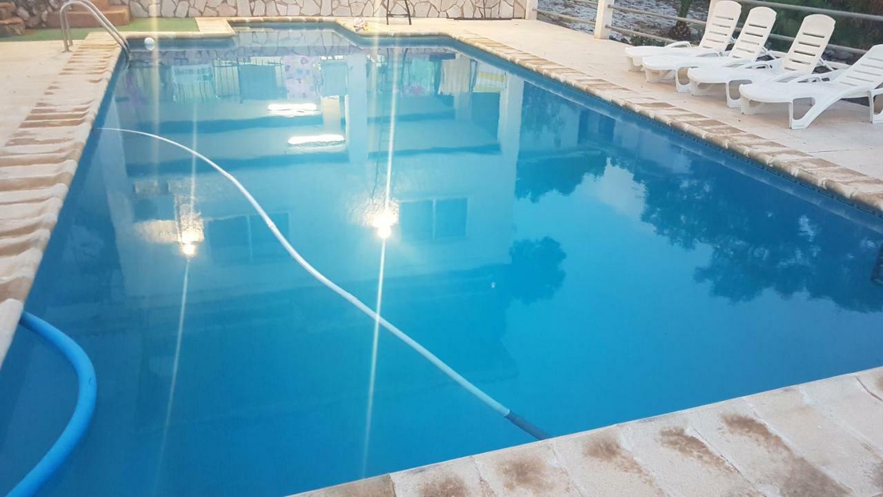 Calicanto House & Pool Торрент Екстер'єр фото